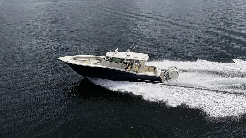 Slide: The Image of Scout 42 Maizey Blue - Exterior Profile 2024 Scout 42 LXF Maizey Blue - 7454711