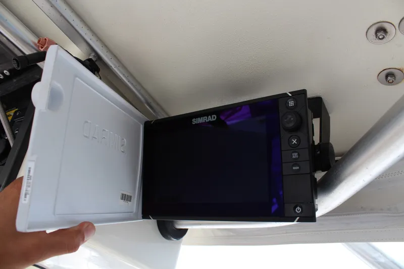 Slide: The Image of Simrad 9 - 7164139