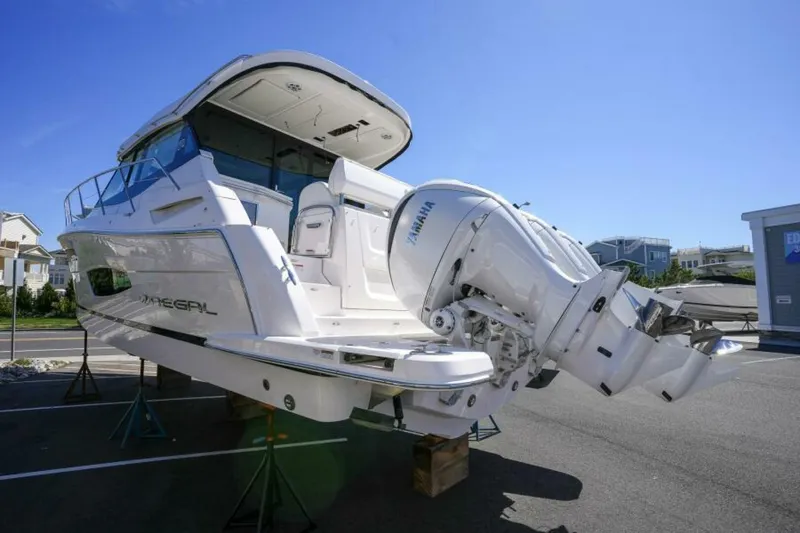 Slide: The Image of Regal 38 XO 2027 - 7164429