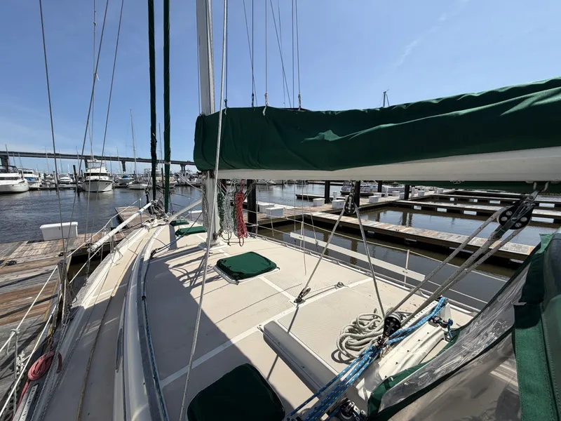 Slide: The Image of Island Packet 38 1986 - 7164680