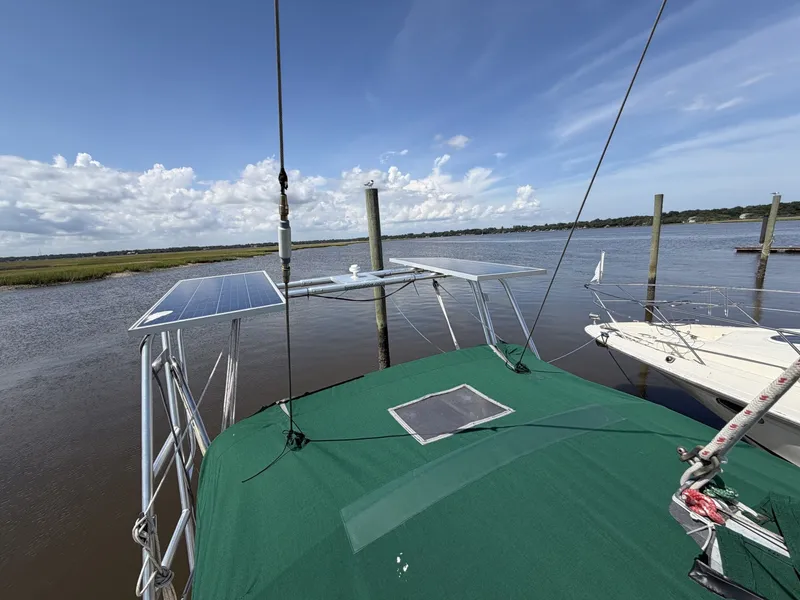 Slide: The Image of Island Packet 38 1986 - 7164682