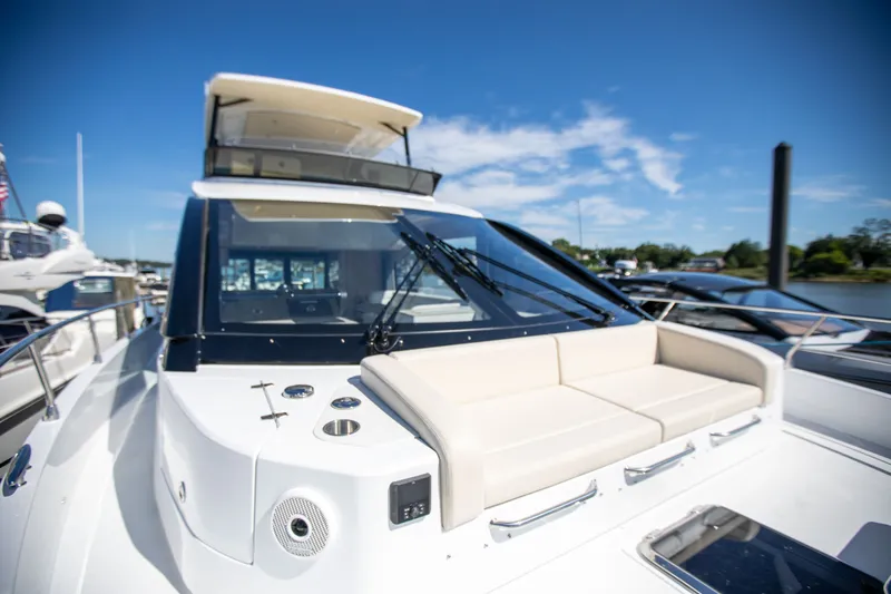 Slide: The Image of Cruisers 50 FLY 2027 - 7845431
