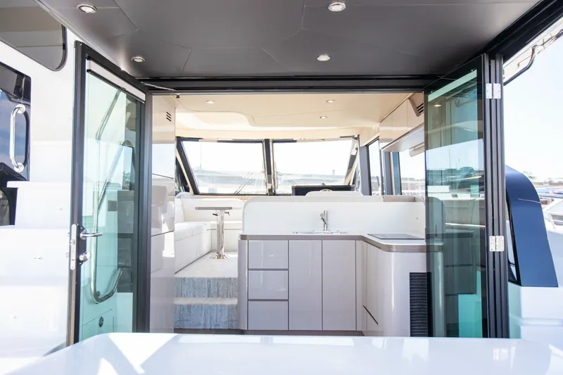 Slide: The Image of Cruisers 50 FLY 2027 - 7845407