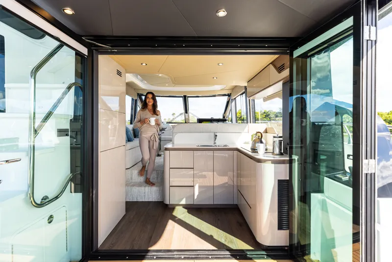 Slide: The Image of Cruisers 50 FLY 2027 - 7171610
