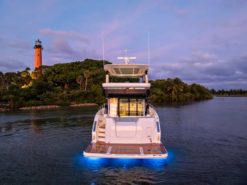 Slide: The Image of Cruisers 50 FLY 2027 - 7171568
