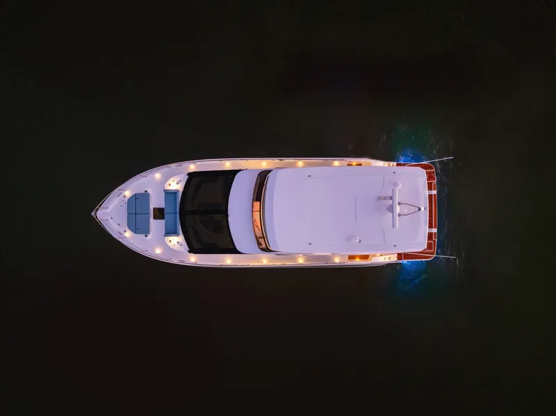 Slide: The Image of Cruisers 50 FLY 2027 - 7171570