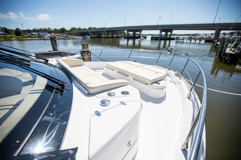 Slide: The Image of Cruisers 50 FLY 2027 - 7845424