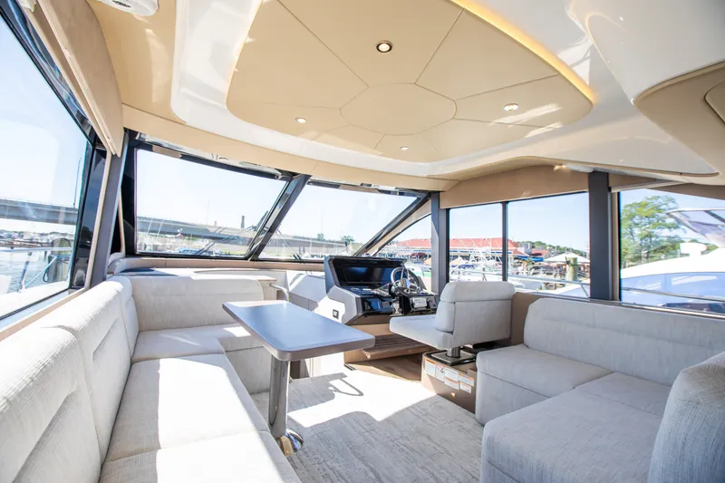 Slide: The Image of Cruisers 50 FLY 2027 - 7845386