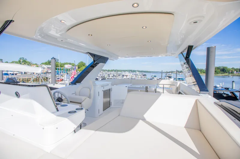 Slide: The Image of Cruisers 50 FLY 2027 - 7845352