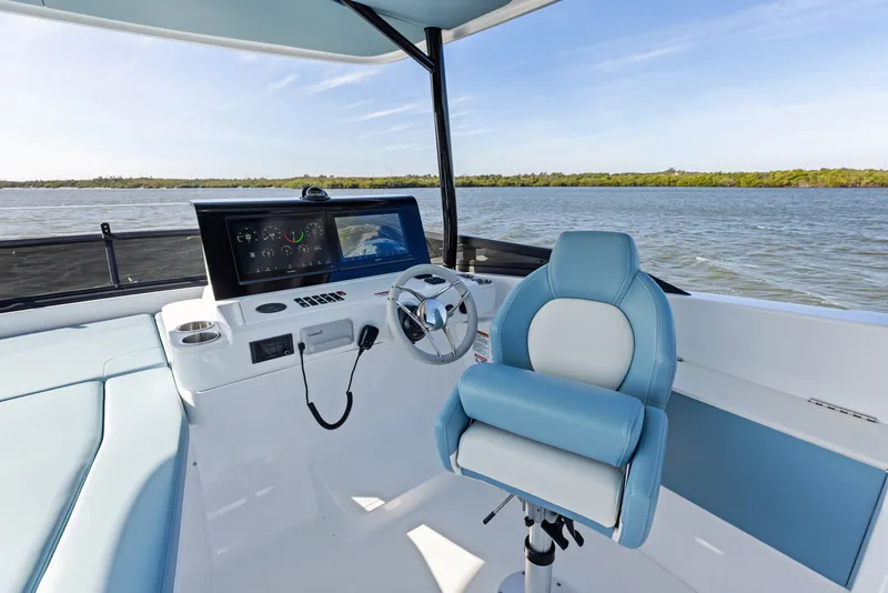 Slide: The Image of Cruisers 50 FLY 2027 - 7171602