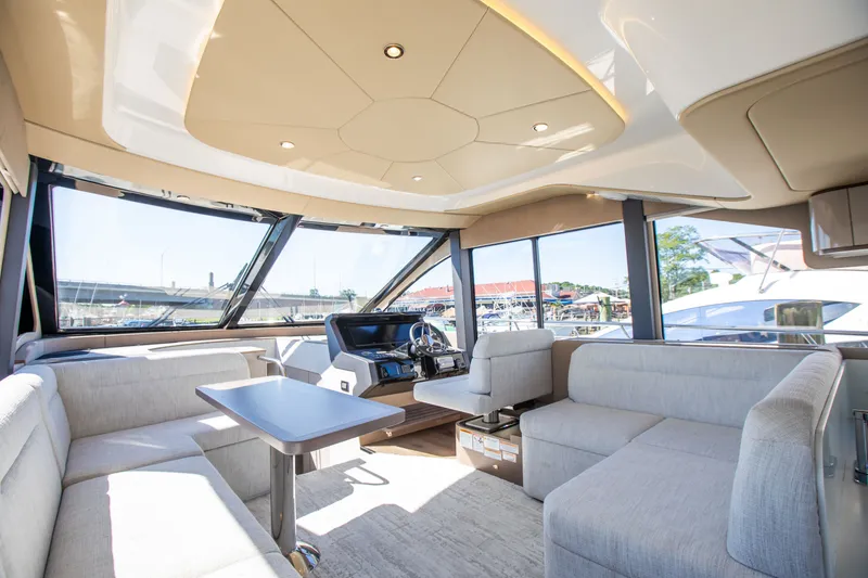 Slide: The Image of Cruisers 50 FLY 2027 - 7845387