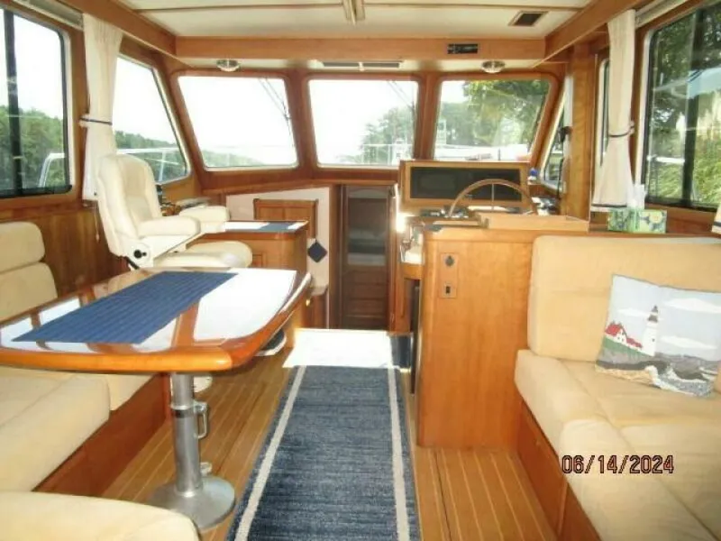 Slide: The Image of 42' Sabre salon forward - 7384996