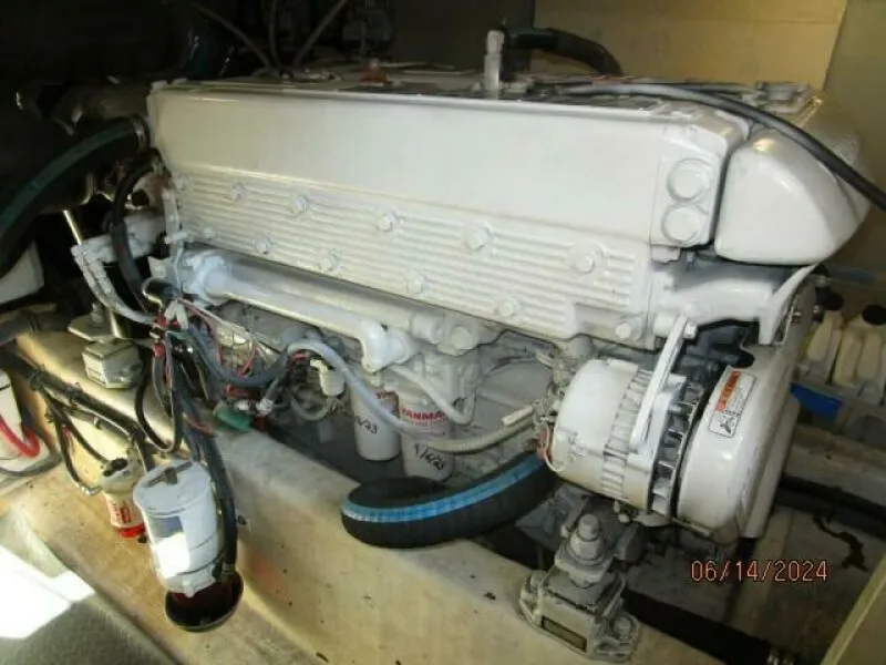 Slide: The Image of 42' Sabre port main engine - 7385023