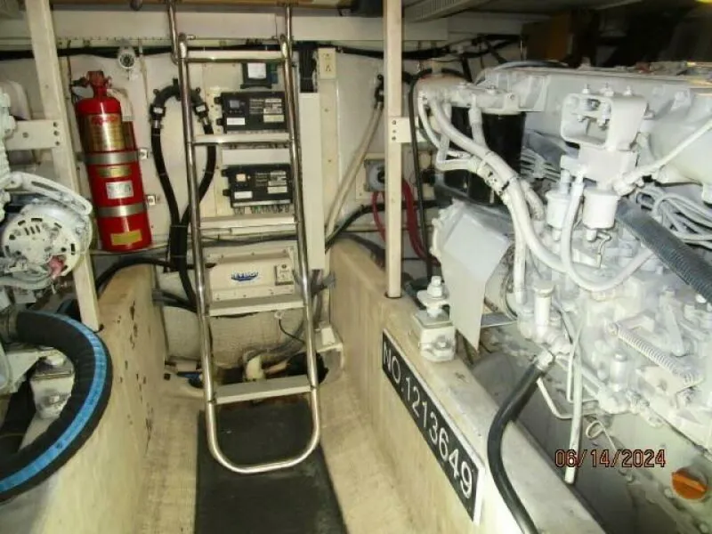 Slide: The Image of 42' Sabre engine room forward - 7385021