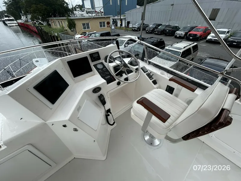 Slide: The Image of 42' Sabre flybridge helm1 - 7215979