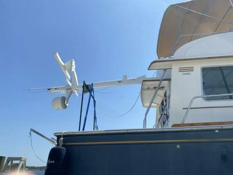 Slide: The Image of 42' Sabre mast brace - 7384984
