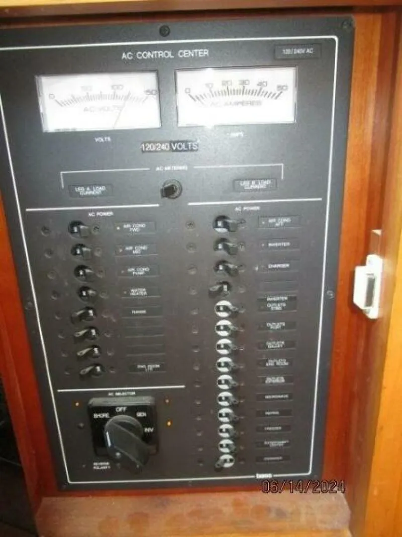 Slide: The Image of 42' Sabre electrical panel1 - 7385027