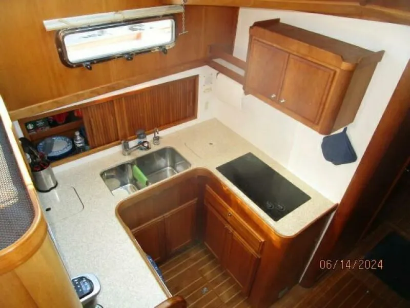 Slide: The Image of 42' Sabre galley1 - 7385008