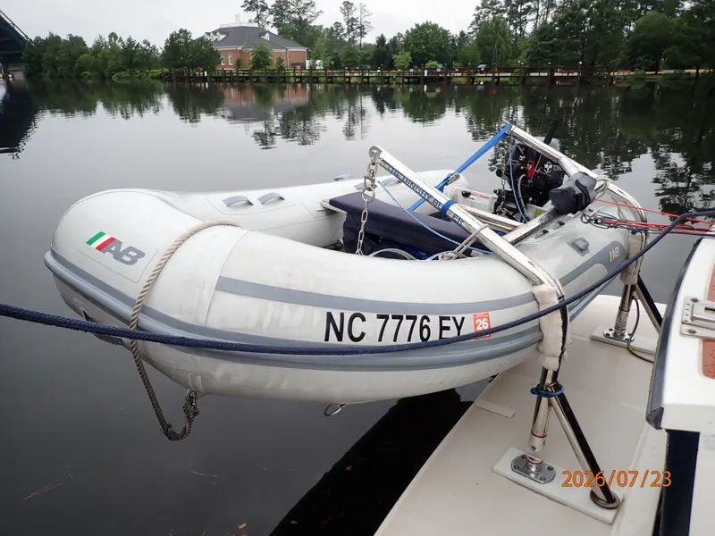 Slide: The Image of 42' Sabre tender1 - 7216034