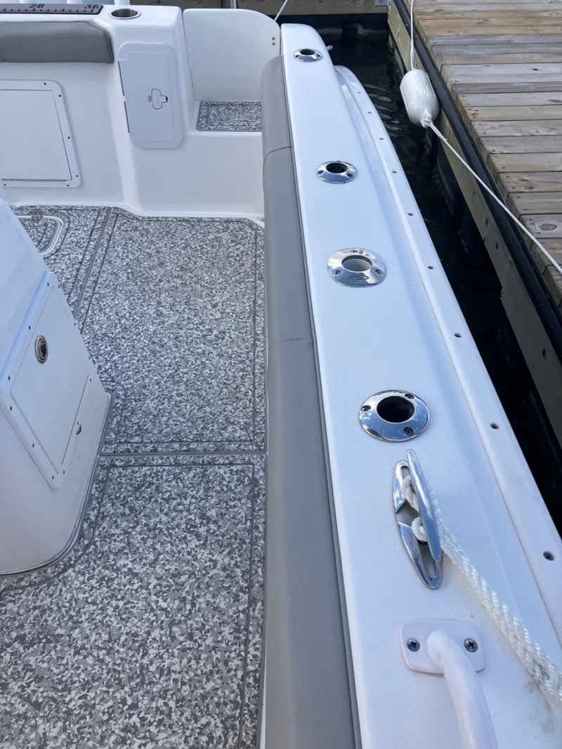 Slide: The Image of Cape Horn Yachts 22OS 2022 - 7216072
