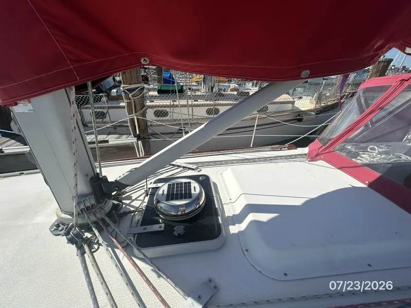 Slide: The Image of 35' Scanmar boom vang - 7216278