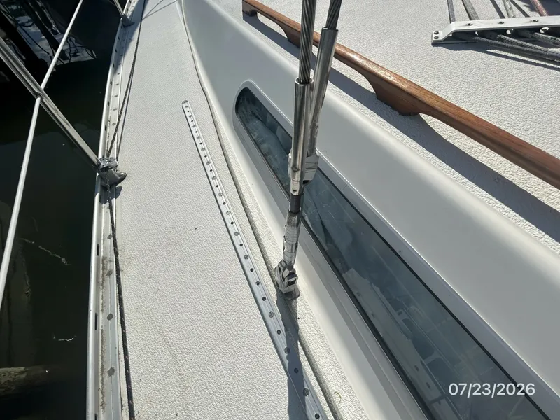 Slide: The Image of 35' Scanmar standing rigging1 - 7216310