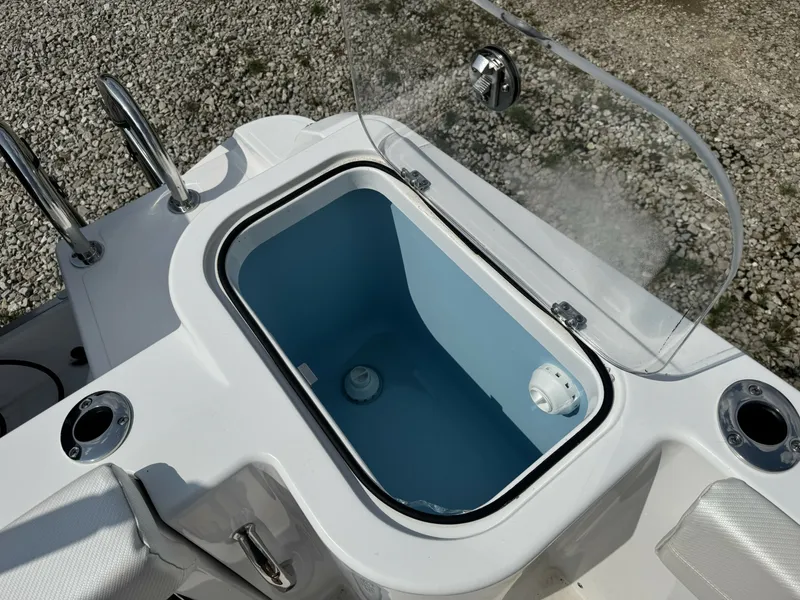 Slide: The Image of Wellcraft 223 Fisherman 2025 - 7218164