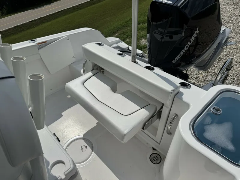 Slide: The Image of Wellcraft 223 Fisherman 2025 - 7218163