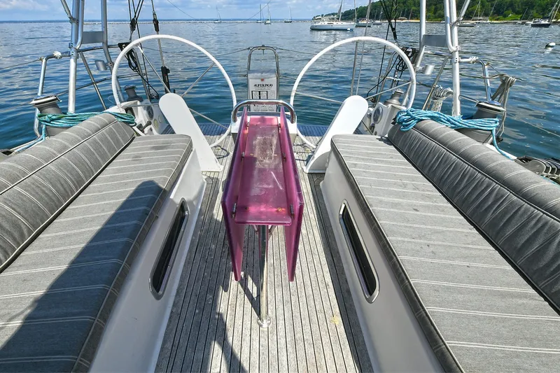 Slide: The Image of 2008 Hanse 470e Cockpit - 7220415