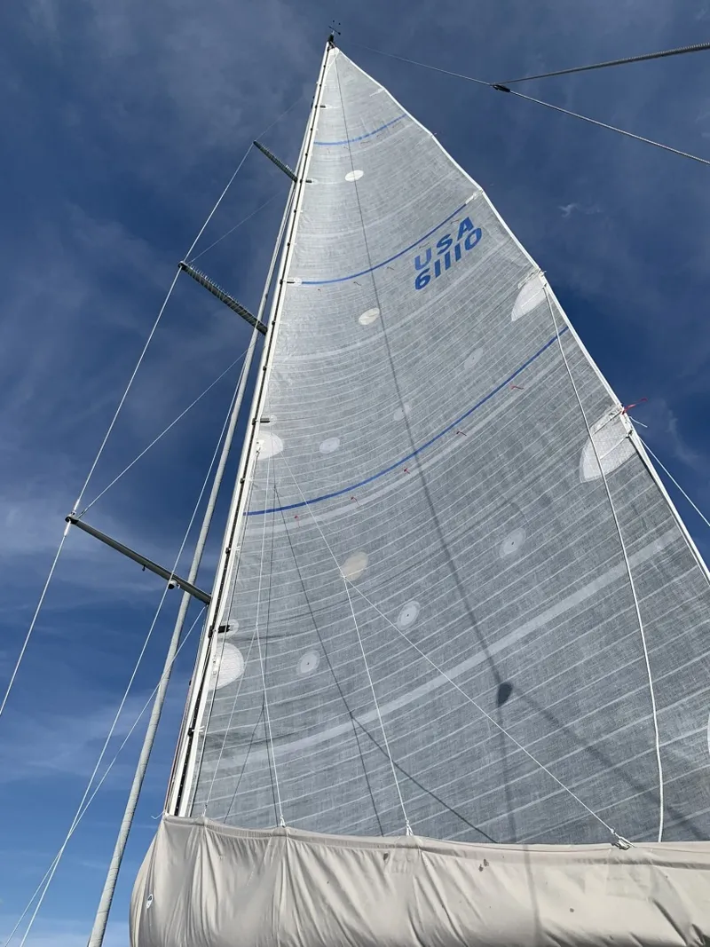 Slide: The Image of 2008 Hanse 470e Sail - 7227060