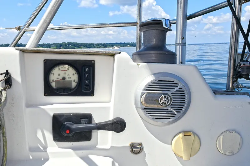 Slide: The Image of 2008 Hanse 470e Cockpit - 7220412