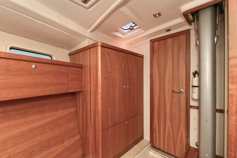 Slide: The Image of 2008 Hanse 470e Owners Wardrobe - 7220433