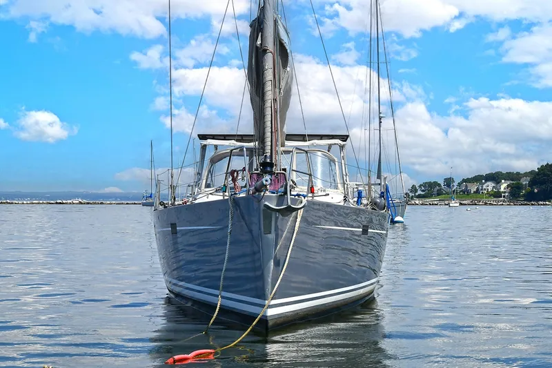 Slide: The Image of 2008 Hanse 470e Bow - 7220411