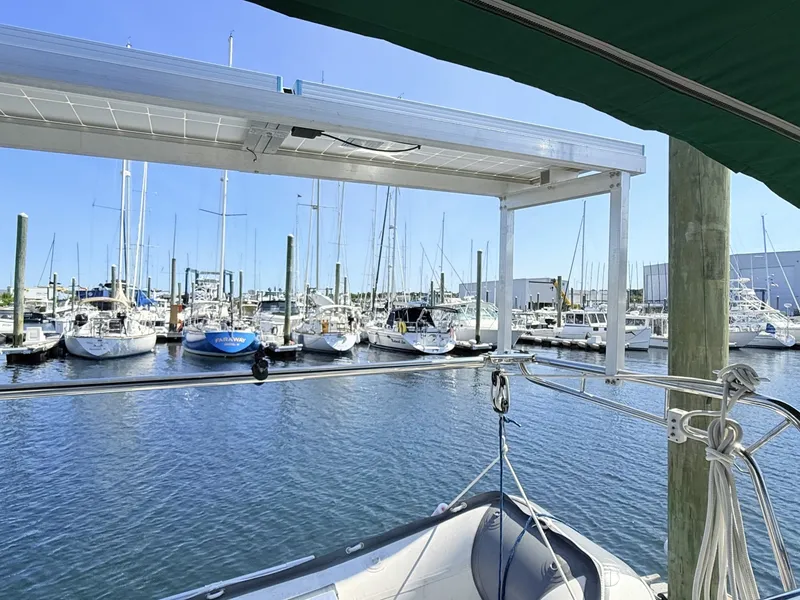 Slide: The Image of Beneteau 373 2004 - 7219573