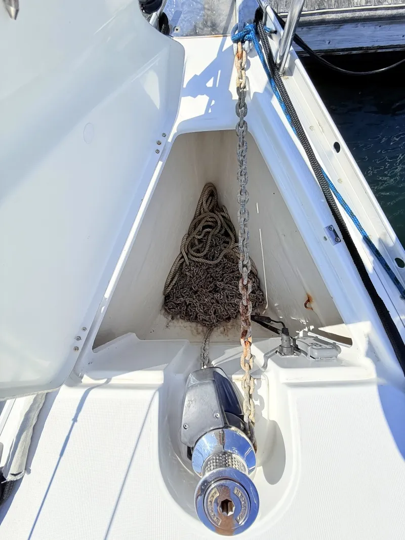 Slide: The Image of Beneteau 373 2004 - 7219567