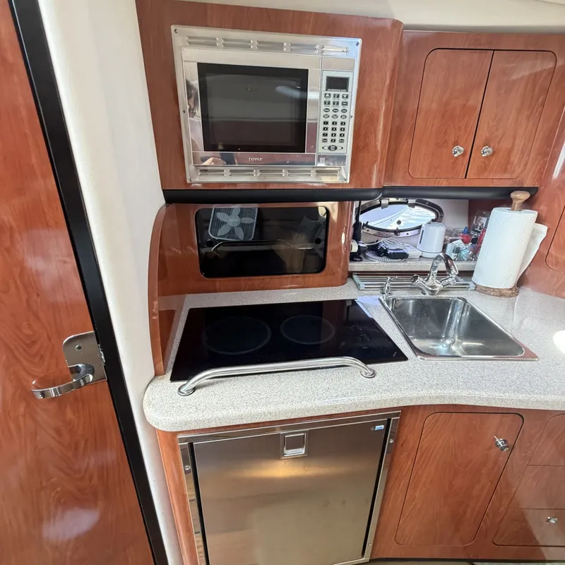 Slide: The Image of Crownline Boats 340 CR 2008 - 7219554