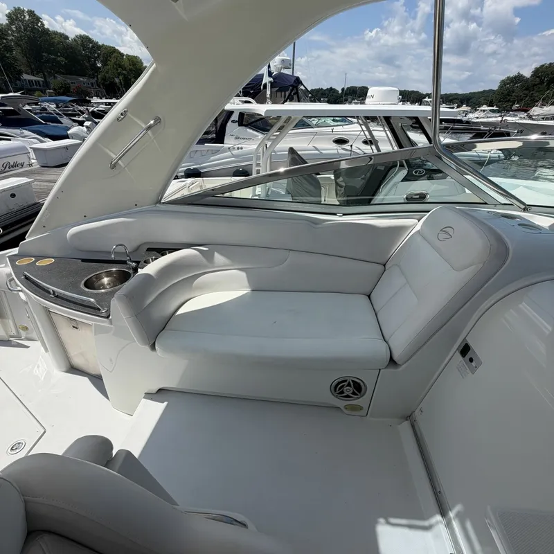 Slide: The Image of Crownline Boats 340 CR 2008 - 7219533