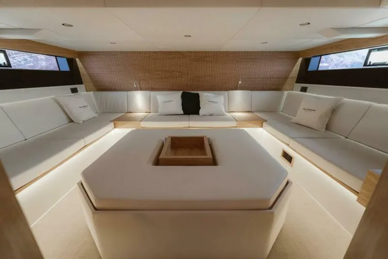 Slide: The Image of De Antonio Yachts 50 Coupe 2024 - 7219706