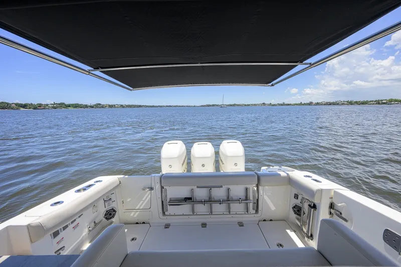 Slide: The Image of Boston Whaler 35 - DERRYN - Cockpit with Sunshade 2020 Boston Whaler 350 Realm - DERRYN - 7684457