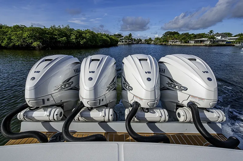 Slide: The Image of Regulator 41 BIG HIT - Quad Engines 2020 Regulator 41 
BIG HIT - 7684142