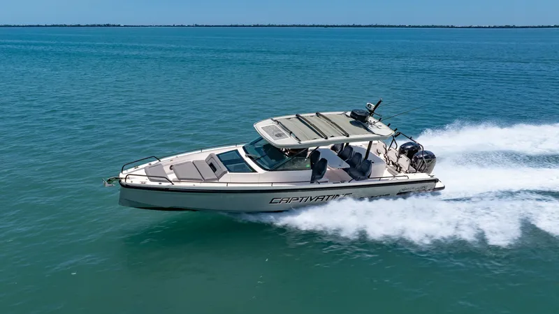 Slide: The Image of Axopar 37 2023 - 7220447