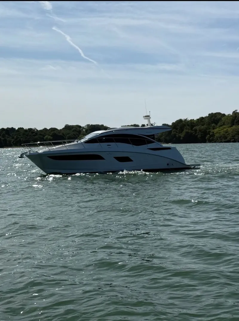 The Image of Sea Ray 400 Sundancer 2017 - 7718173