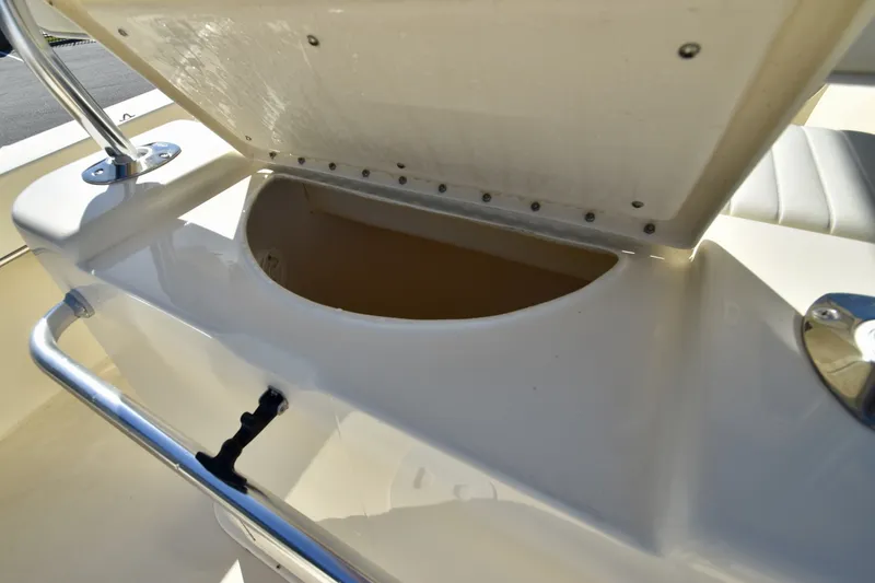 Slide: The Image of Jones Brothers 26 Cape Fisherman 2024 - 7269620