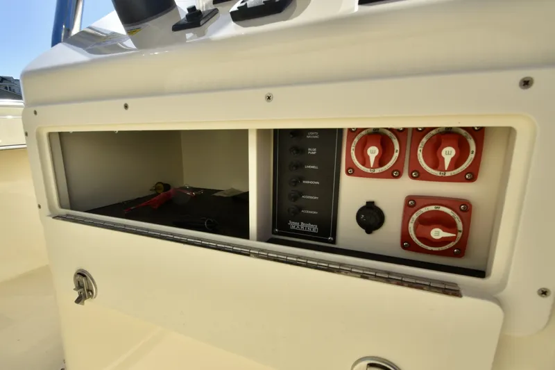 Slide: The Image of Jones Brothers 26 Cape Fisherman 2024 - 7269613