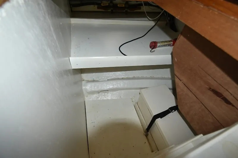 Slide: The Image of 0005827438 - 7221074