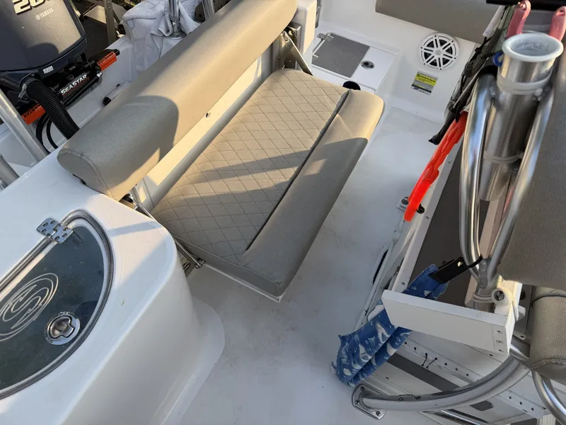Slide: The Image of Sportsman Open 212 Center Console 2021 - 7221578