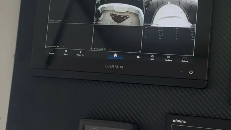 Slide: The Image of Cameras - 8440647