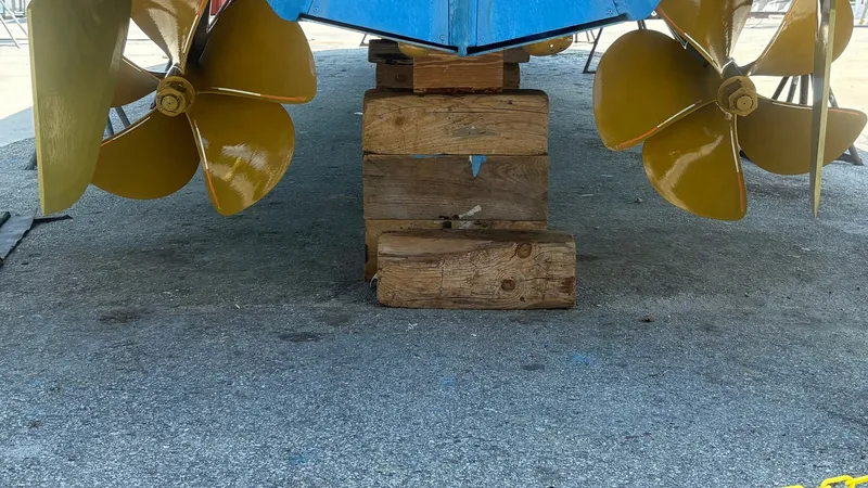 Slide: The Image of New Prop Speed - 7543293