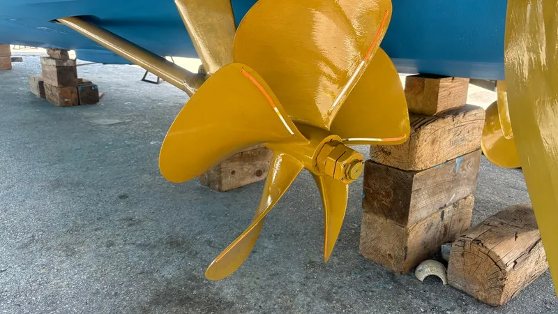 Slide: The Image of New Prop Speed - 7543289