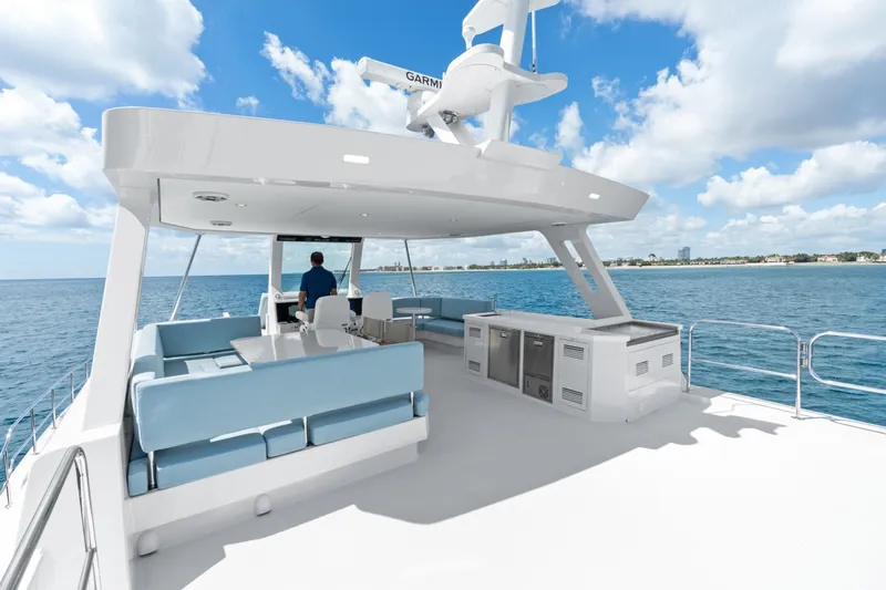Slide: The Image of Two Oceans 555 2026 Two Oceans 555 Catamaran - 7309361